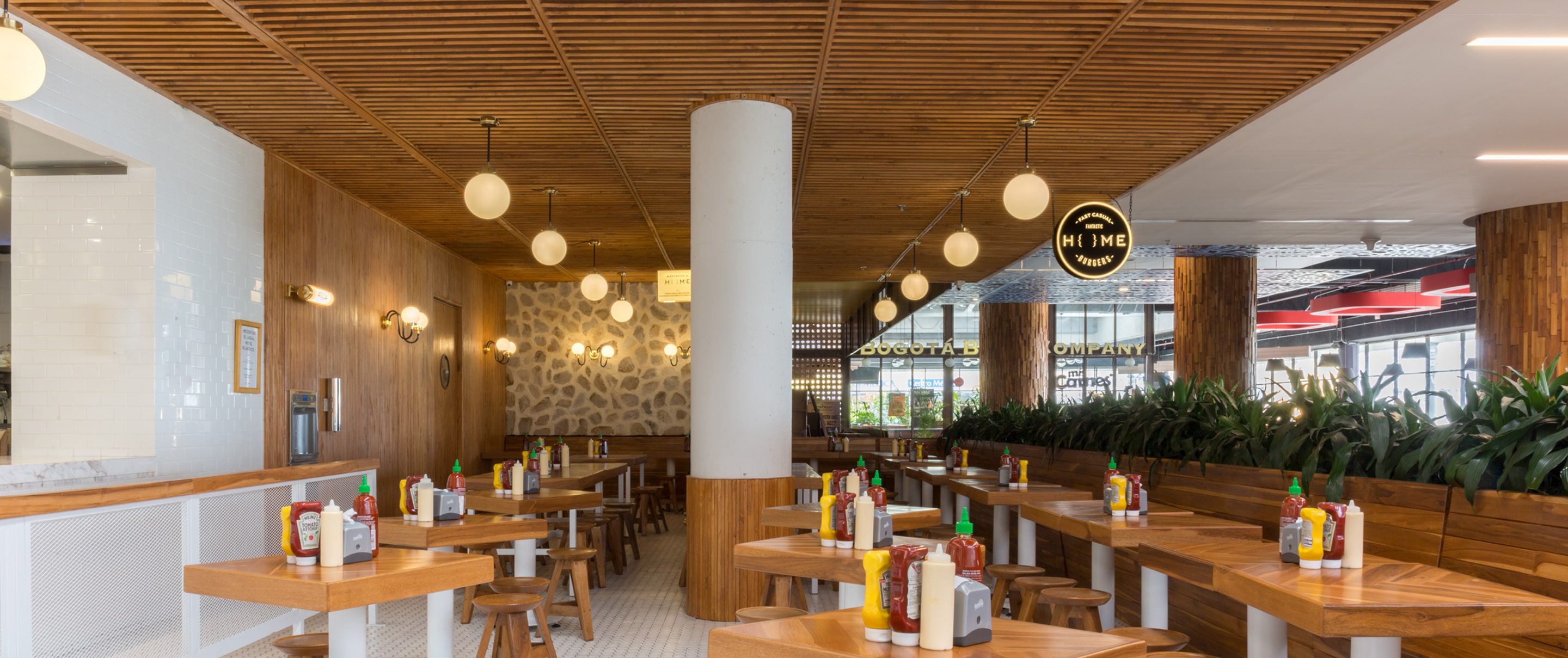 H14 Cc Plaza Central 