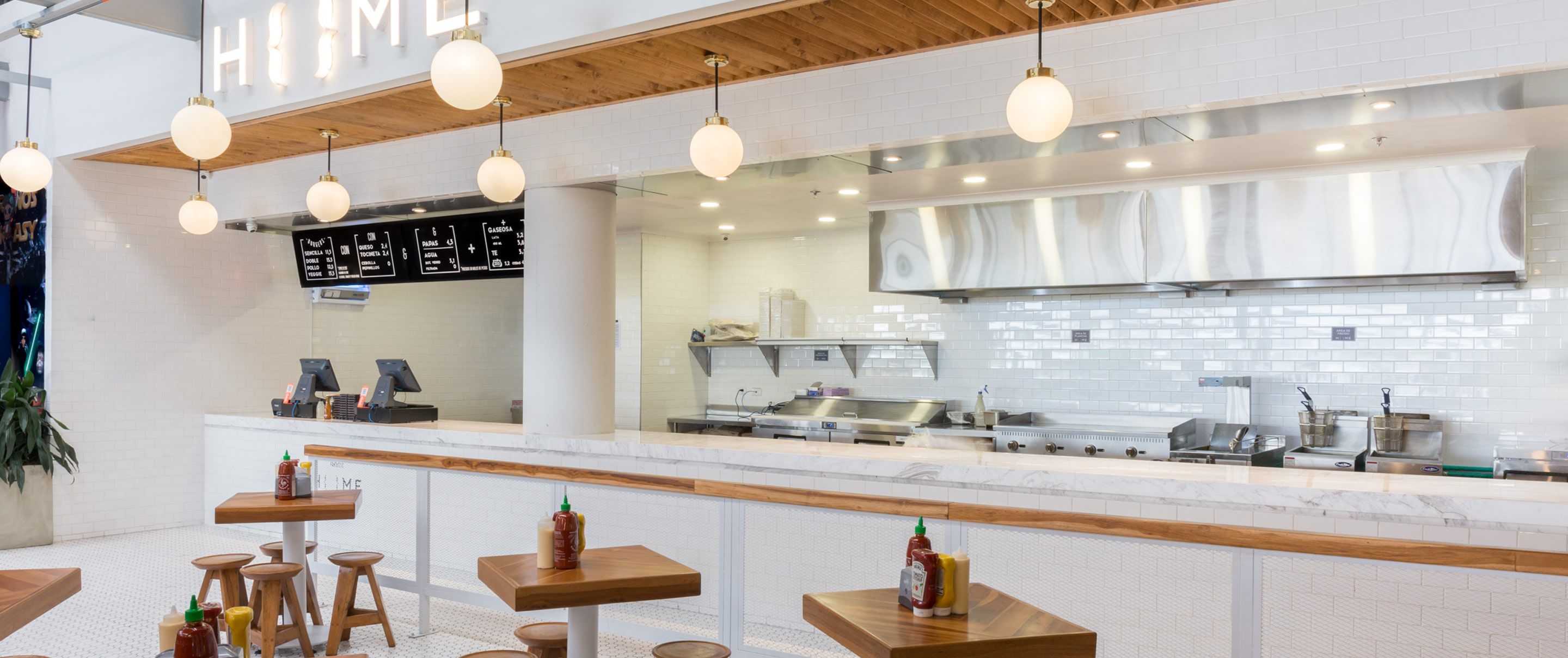 H14 Cc Plaza Central 