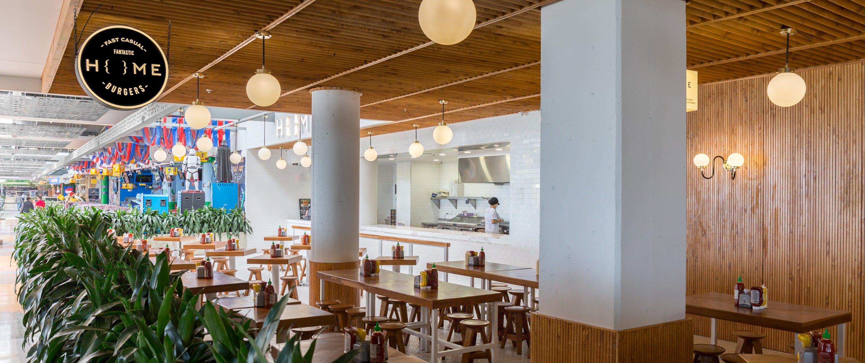 H14 Cc Plaza Central 