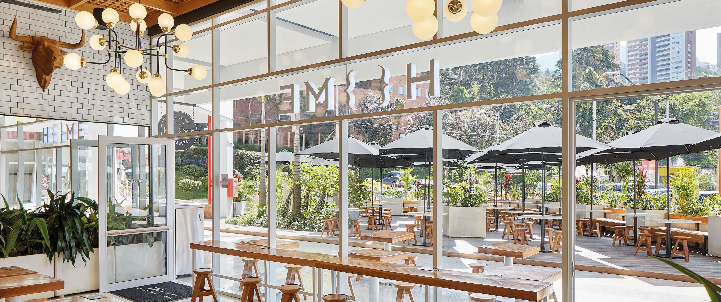 Hm6 Cc Mall Del Este 