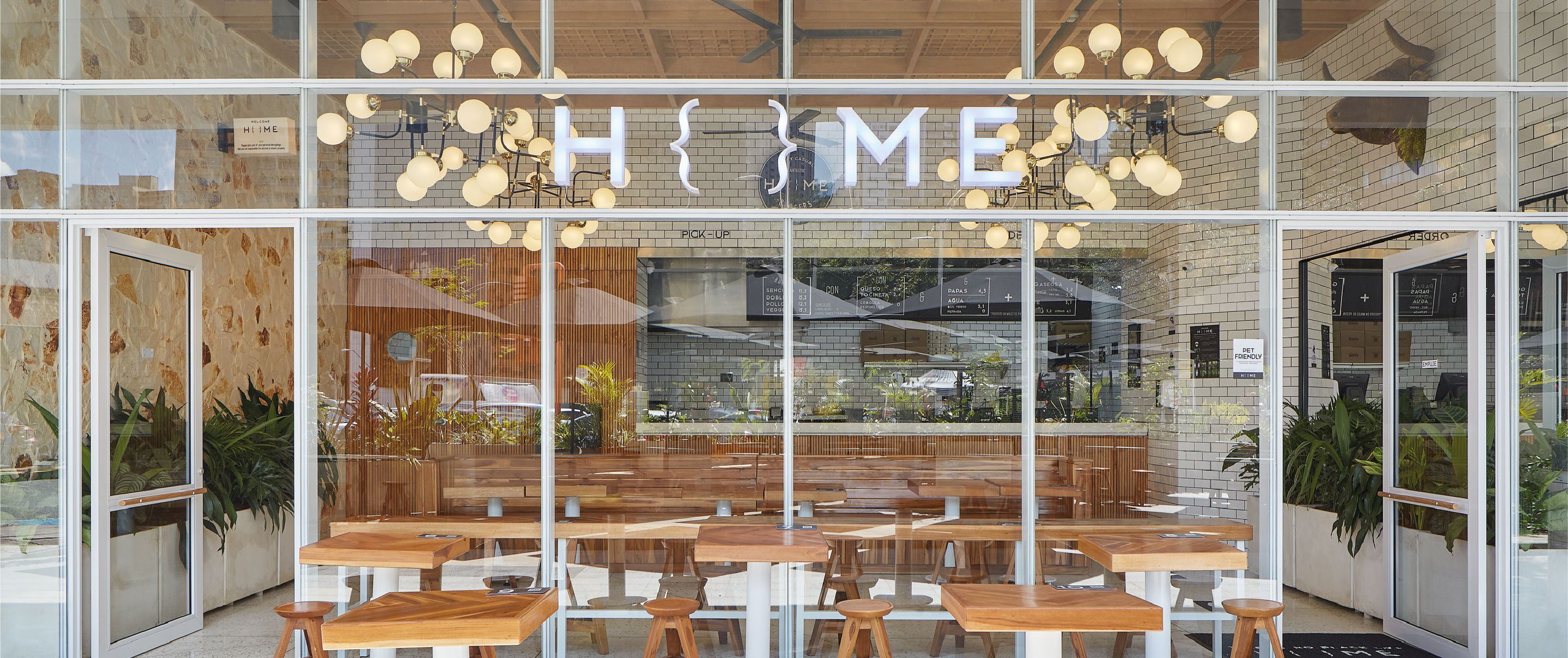 Hm6 Cc Mall Del Este 